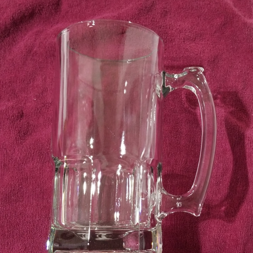 33.7oz heavy duty beer mug.